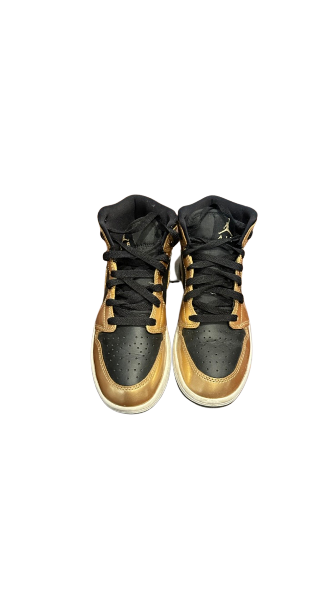 KIDS BLACK & GOLD JORDAN SNEAKERS