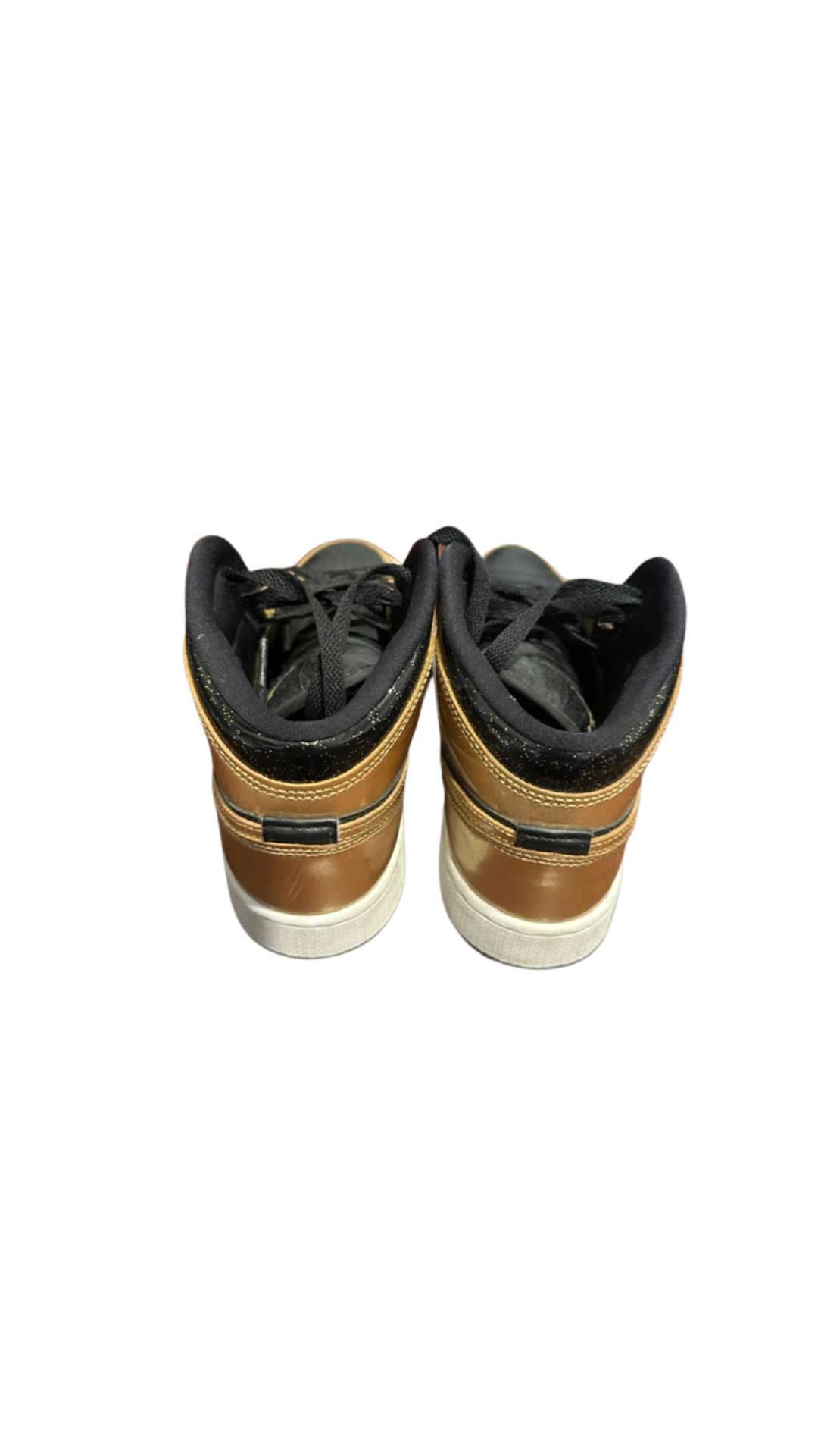 KIDS BLACK & GOLD JORDAN SNEAKERS